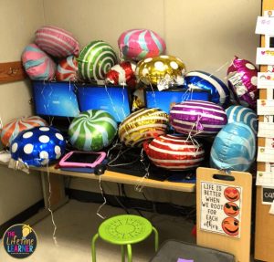 candy classroom transformation balloons 